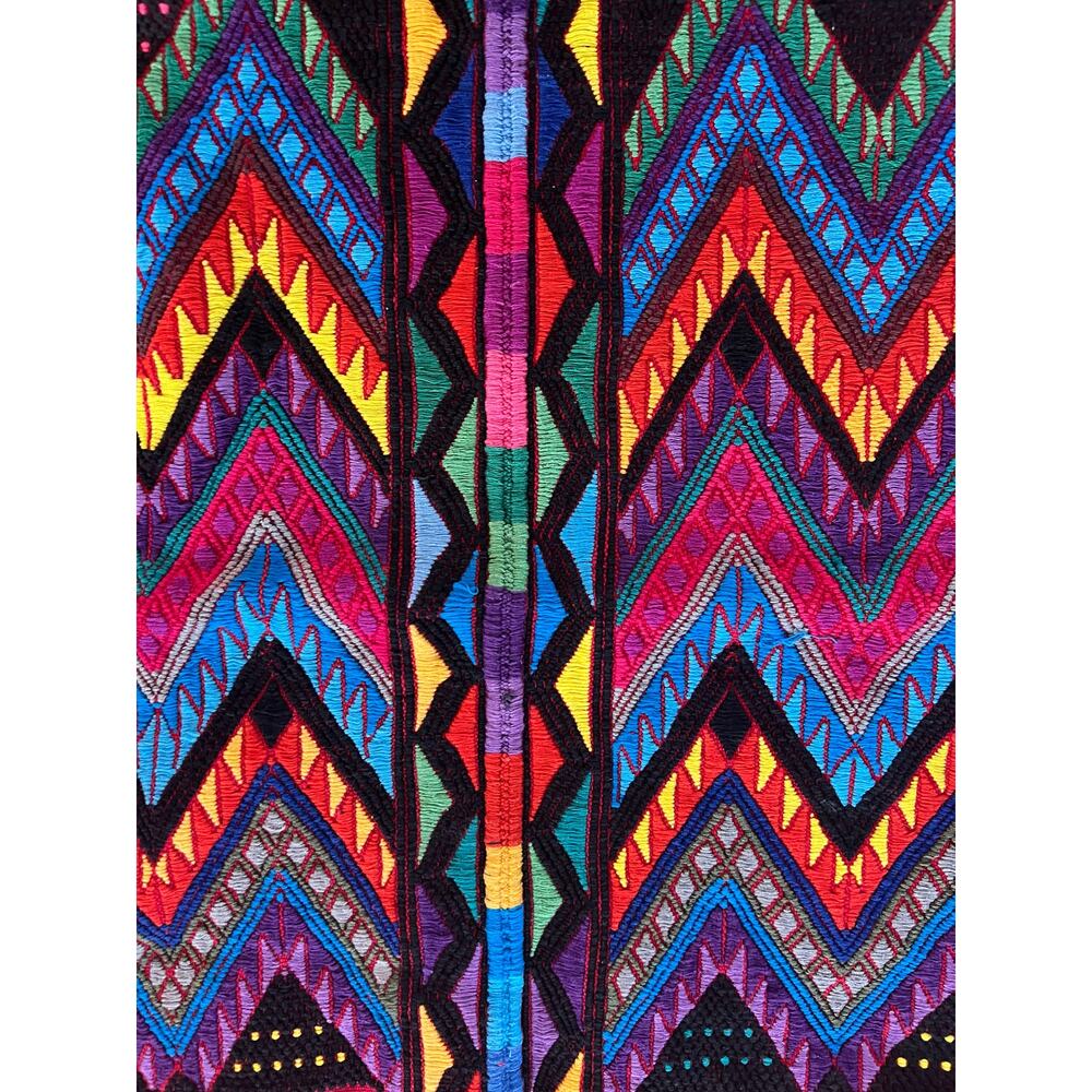Vintage Guatemalan Handwoven Rug / Wall Hanging / Textile in Geometric Pattern - Picture 5 of 10